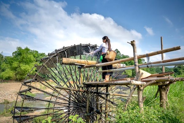 Comment intégrer des pratiques de réutilisation de l'eau dans l'industrie textile ?